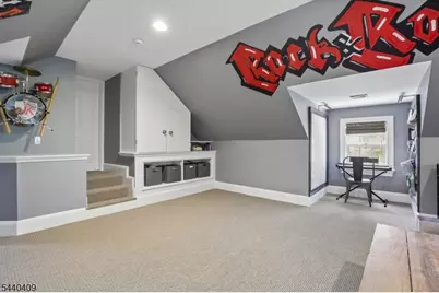 19 Hilltop Rd, Millburn, NJ 07078 - Photo 23