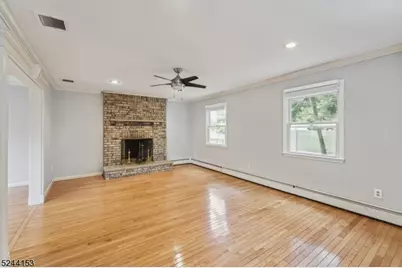 50 Kahl Rd, East Hanover Township, NJ 07936 - Photo 3