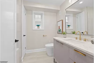 101 Gates Ave #C-1, Montclair Twp., NJ 07042 - Photo 15
