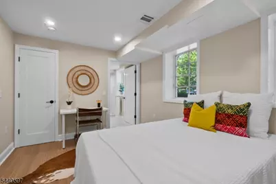 101 Gates Ave #C-1, Montclair Twp., NJ 07042 - Photo 17
