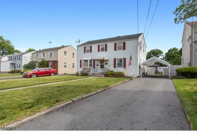 126 18th Ave, Elmwood Park, NJ 07407 - Photo 3