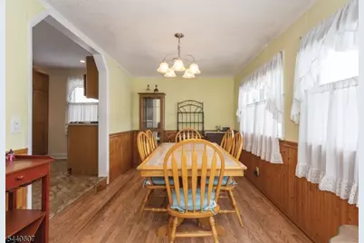 126 18th Ave, Elmwood Park, NJ 07407 - Photo 7