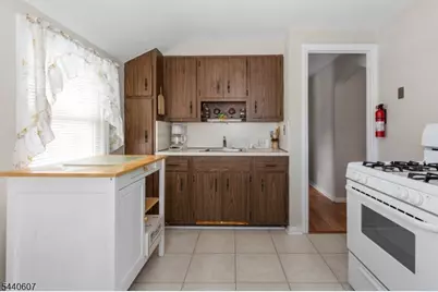 126 18th Ave, Elmwood Park, NJ 07407 - Photo 29