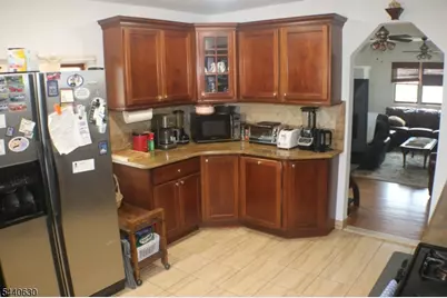 84 Roosevelt Ave, Butler, NJ 07405 - Photo 5