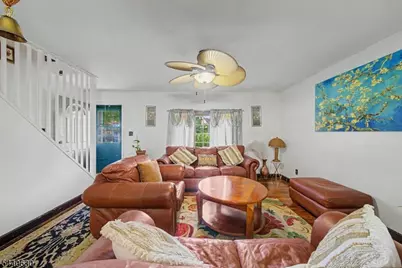 84 Roosevelt Ave, Butler, NJ 07405 - Photo 9