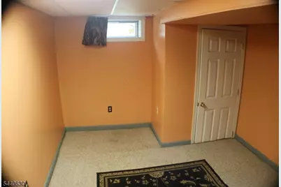 84 Roosevelt Ave, Butler, NJ 07405 - Photo 21