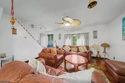 84 Roosevelt Ave, Butler, NJ 07405 - Photo 11