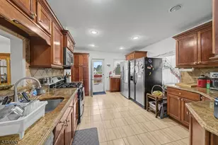 84 Roosevelt Ave, Butler, NJ 07405 - Photo 23