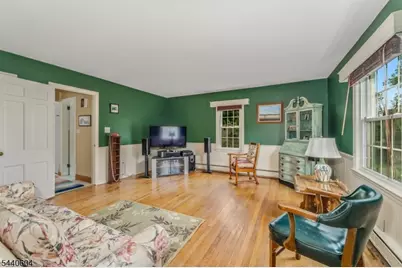 35 Elwood Ave, Flemington, NJ 08822 - Photo 5