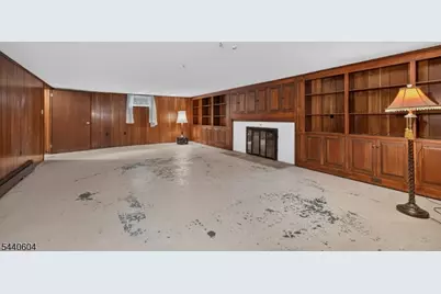 35 Elwood Ave, Flemington, NJ 08822 - Photo 17