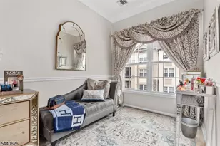 9203 Ravenscroft Rd, Clifton, NJ 07013 - Photo 7