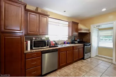 357 Hoover Ave #2, Bloomfield, NJ 07003 - Photo 9