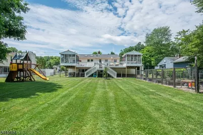128 Overlook Ave, East Hanover Township, NJ 07936 - Photo 35