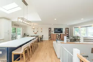 128 Overlook Ave, East Hanover Township, NJ 07936 - Photo 9