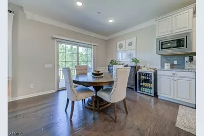50 Sullivan Road, Raritan Township, NJ 08822 - Photo 7