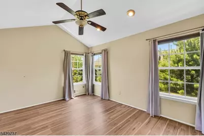 385 Draco Road, Piscataway Township, NJ 08854 - Photo 15