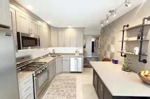 28 Dutch Ct, Holmdel, NJ 07733 - Photo 11