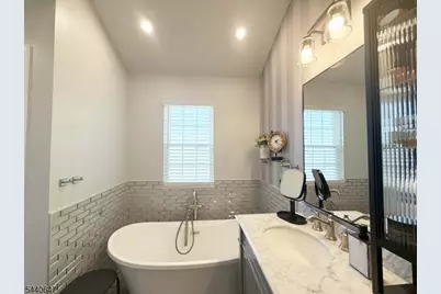 28 Dutch Ct, Holmdel, NJ 07733 - Photo 25