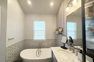 28 Dutch Ct, Holmdel, NJ 07733 - Photo 25