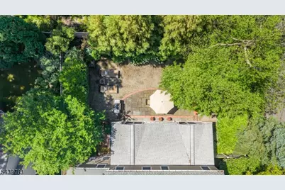 44 Wellington Ave, Millburn, NJ 07078 - Photo 11