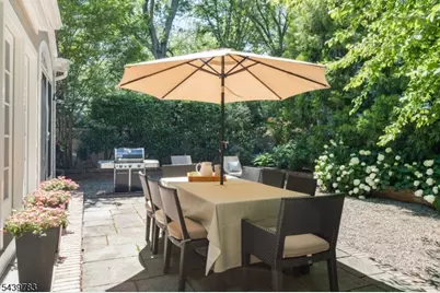 44 Wellington Ave, Millburn, NJ 07078 - Photo 5