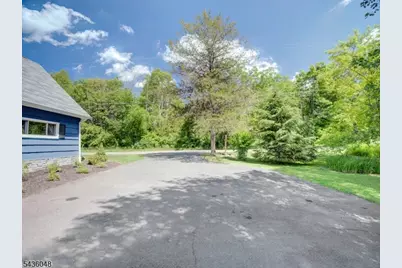 196 Bartley Rd, Washington Township, NJ 07853 - Photo 29
