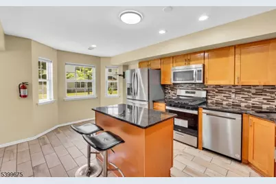 385 Draco Rd, Piscataway Township, NJ 08854 - Photo 11