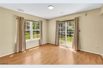 385 Draco Rd, Piscataway Township, NJ 08854 - Photo 13
