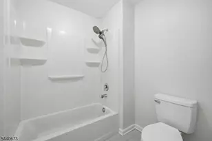 404 Waterview Ct, Hanover Township, NJ 07927 - Photo 25
