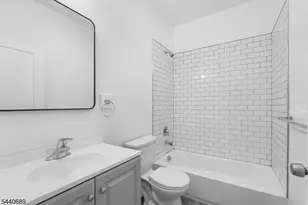 840 S 19th St, Newark, NJ 07108 - Photo 21