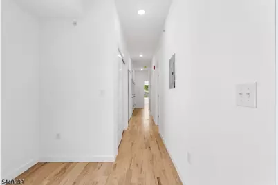 840 S 19th St, Newark, NJ 07108 - Photo 15