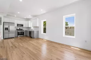 840 S 19th St, Newark, NJ 07108 - Photo 9
