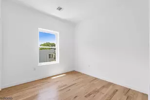 840 S 19th St, Newark, NJ 07108 - Photo 17