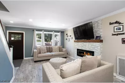 138 Jerome Pl, Bloomfield, NJ 07003 - Photo 5