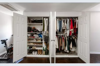138 Jerome Pl, Bloomfield, NJ 07003 - Photo 19