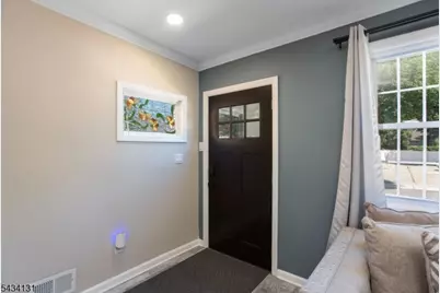 138 Jerome Pl, Bloomfield, NJ 07003 - Photo 3