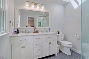 2 Langtree Dr, Livingston, NJ 07039 - Photo 9