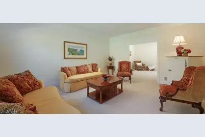 195 Fairfield Ln, Hillsborough Township, NJ 08844 - Photo 13