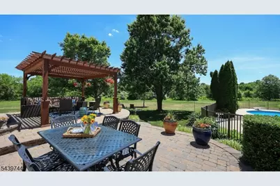 195 Fairfield Ln, Hillsborough Township, NJ 08844 - Photo 31