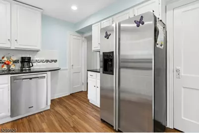 39 Woodlawn Dr, Chatham Township, NJ 07928 - Photo 7