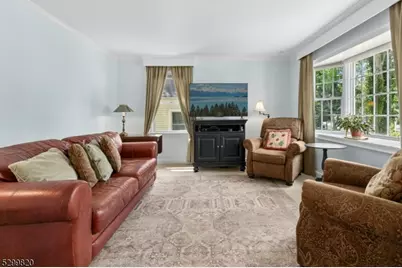 39 Woodlawn Dr, Chatham Township, NJ 07928 - Photo 13