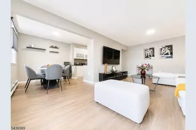 605 Grove St #H3, Clifton, NJ 07013 - Photo 1