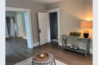 27 Somerset St #2, Somerville, NJ 08876 - Photo 5