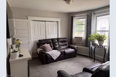 27 Somerset St #2, Somerville, NJ 08876 - Photo 5