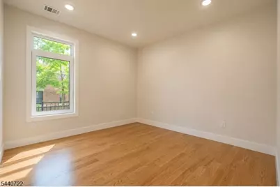 393 Myrtle Ave, Irvington, NJ 07111 - Photo 21