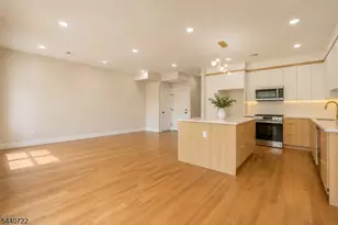 393 Myrtle Ave, Irvington, NJ 07111 - Photo 7