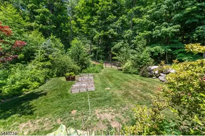 36 Hancock Dr, West Milford, NJ 07480 - Photo 23