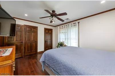 36 Hancock Dr, West Milford, NJ 07480 - Photo 11