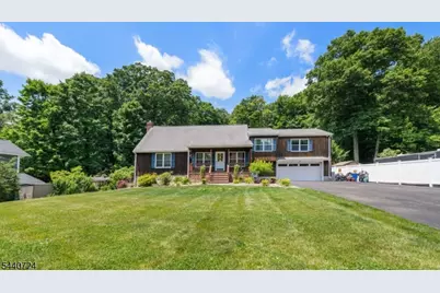 36 Hancock Dr, West Milford, NJ 07480 - Photo 27