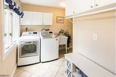 97 Poplar Dr, Hanover Township, NJ 07927 - Photo 27